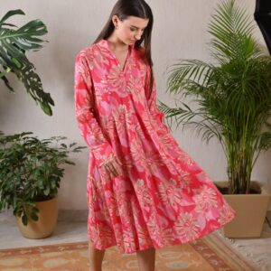 The Birdbox Project Pink Big Flower Collar Top Small